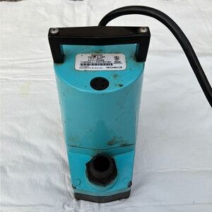 Little Giant Water Wizard Water Pump Model 5-MSP Tested Works